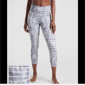 Athleta elation printed capri